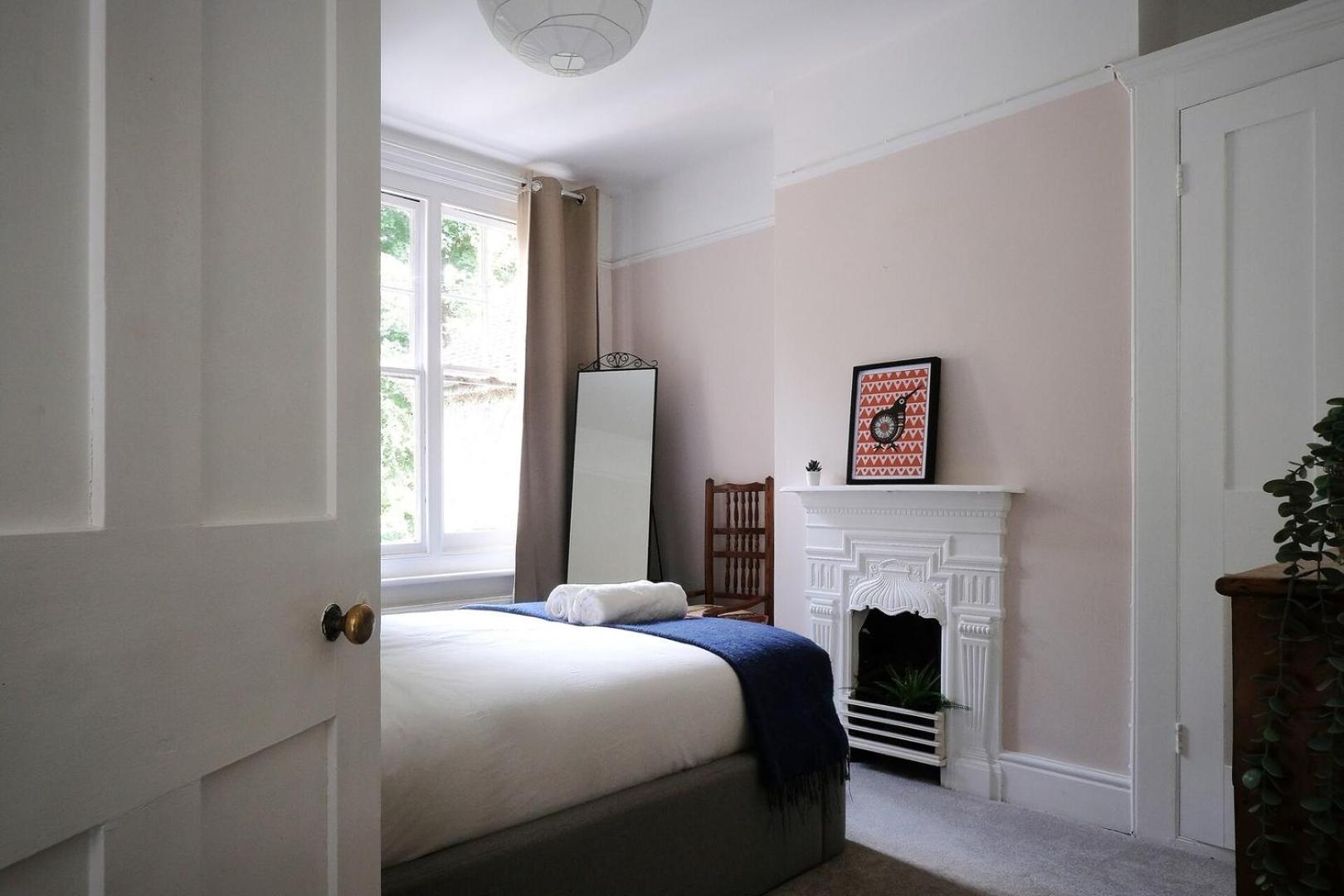 Fantastic 2 Bedroom Victorian Flat In Луис Екстериор снимка